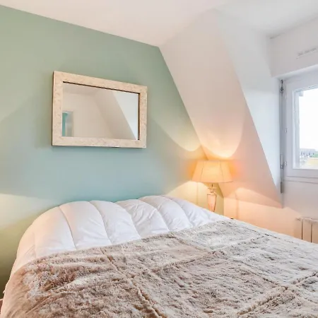 Le Fairway-5 By Interhome Daire Deauville